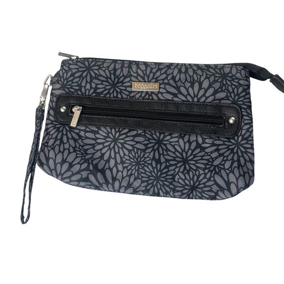 Baggallini Crossbody Wristlet Clutch Gray Floral Geometric Purse - Picture 1 of 8